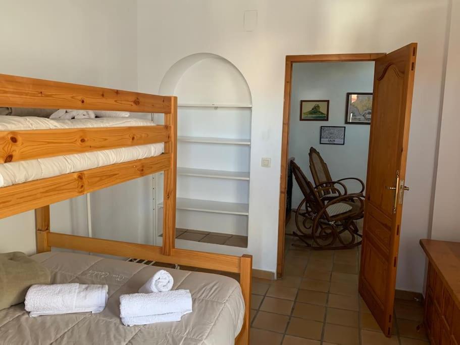 Hébergement de vacances Ca Corrales: En La Playa, Pero En El Pueblo