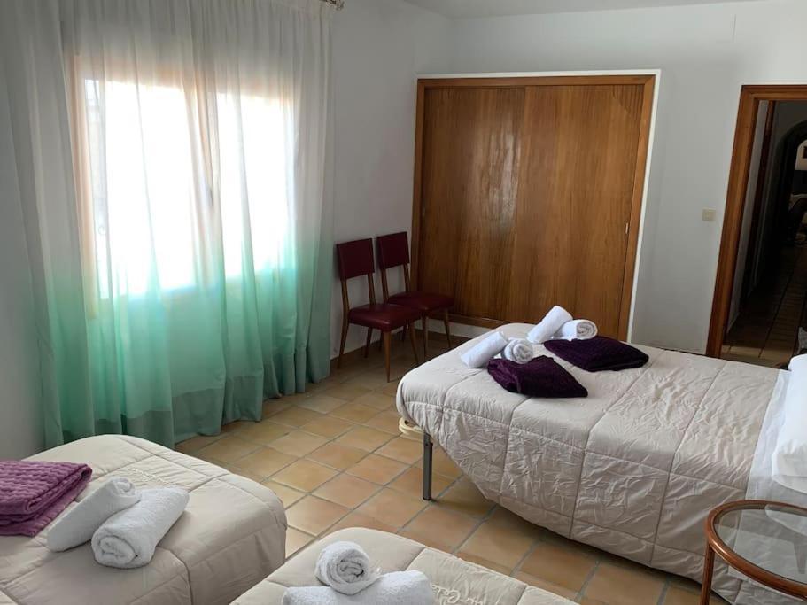 Ca Corrales: En La Playa, Pero En El Pueblo Calpe