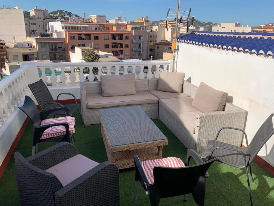 Ca Corrales: En La Playa, Pero En El Pueblo * Calpe