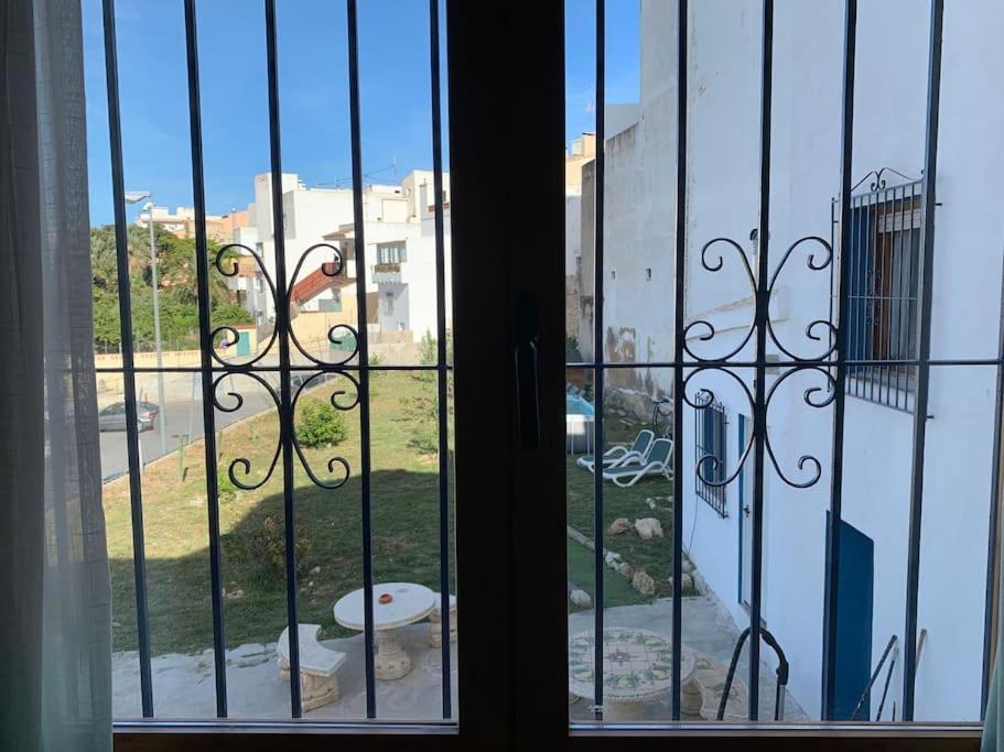 Ca Corrales: En La Playa, Pero En El Pueblo Calpe