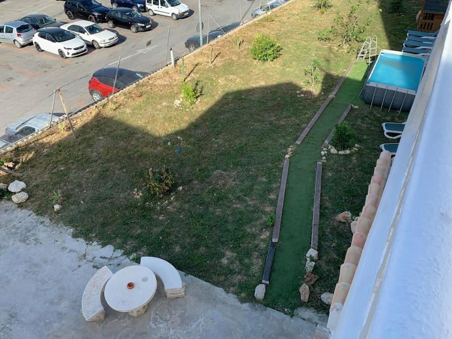 Ca Corrales: En La Playa, Pero En El Pueblo Holiday home